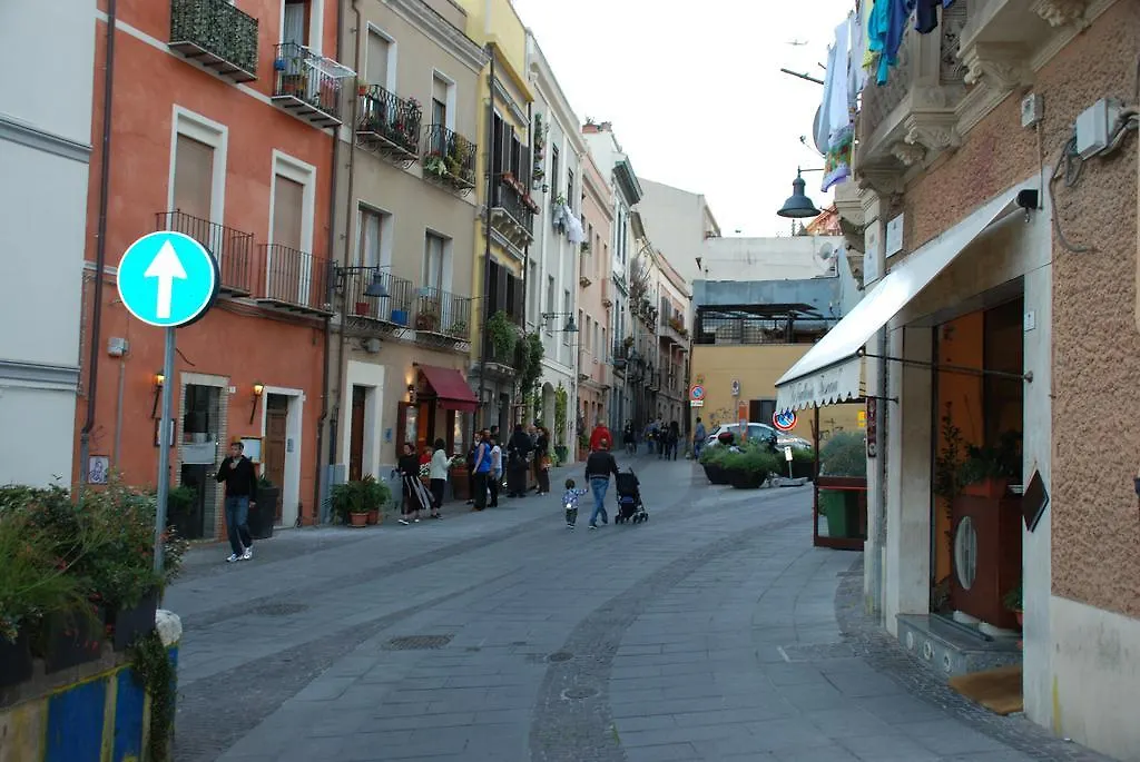 Casa vacanze Appartamento L'arcobaleno Cagliari Italia